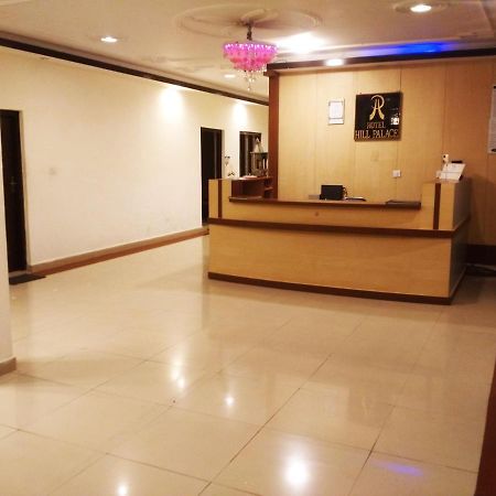 Hotel Hill Palace 考萨尼 外观 照片